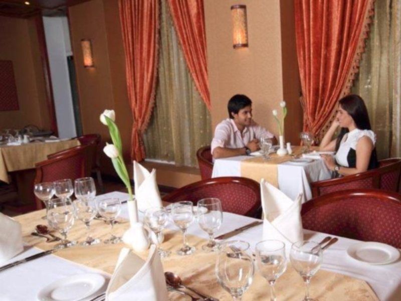 sun&sands hotel Dubaï Extérieur photo