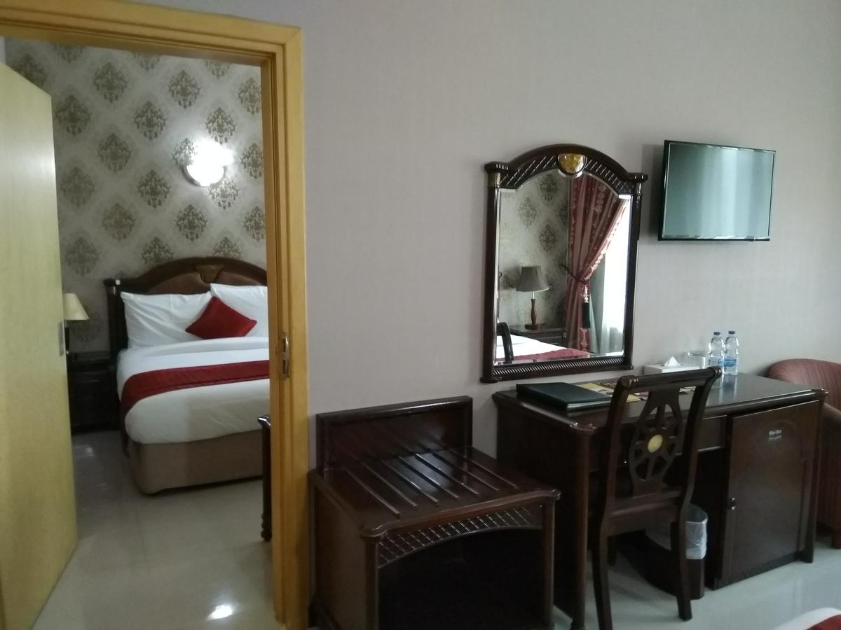 sun&sands hotel Dubaï Extérieur photo